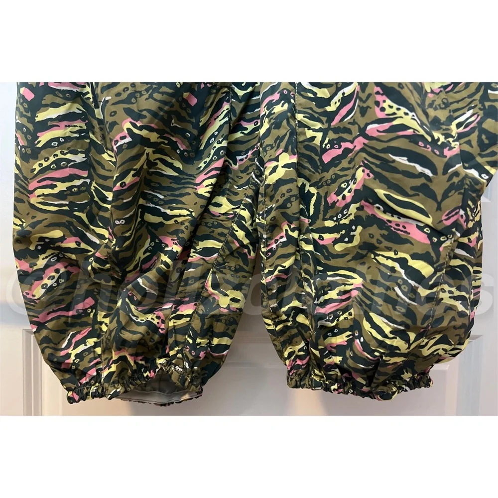 NWOT Free People Zephyr Printed Pants Olive M - Picture 7 of 11